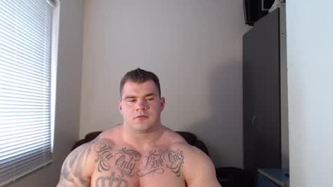Snapshot of jackyhuge chatting on 02/16/25, 12:21 Jacky online show from 02/16/25, 12:21