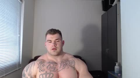 Snapshot of jackyhuge chatting on 02/21/25, 12:39 Jacky online show from 02/21/25, 12:39