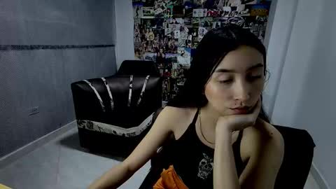 jackyrosee2323 online show from 10/22/25, 03:18