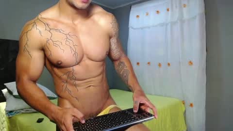 Snapshot of jacob_beckett chatting on 04/28/26, 02:33 Jacob online show from 04/28/26, 02:33