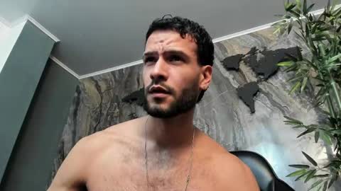 Snapshot of jacob_benelli chatting on 05/05/26, 11:35 Jaco online show from 05/05/26, 11:35