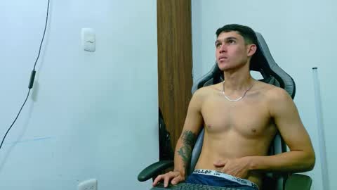 jacob_king01 online show from 02/18/26, 12:56