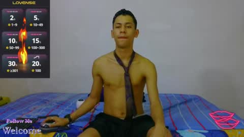 Snapshot of jacob_wolf_xxx chatting on 03/27/26, 02:28 jacob online show from 03/27/26, 02:28