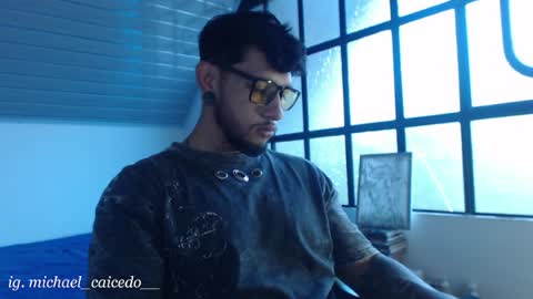 Michael Caicedo online show from 05/28/26, 07:44