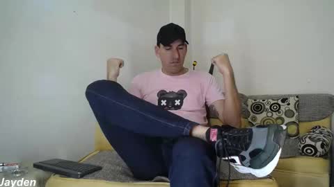 Jacob And Jayden online show from 11/07/25, 07:14