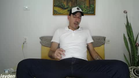 Jacob And Jayden online show from 12/19/25, 06:59