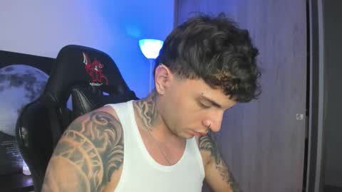 jacobb116 online show from 11/23/25, 01:05