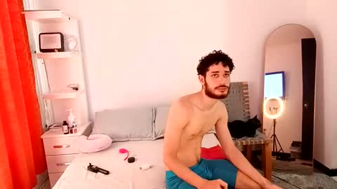 JACOB  ROBIN online show from 11/23/25, 06:08