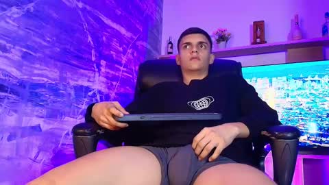 Snapshot of jacobrobeerts chatting on 01/19/25, 08:07 Jacob online show from 01/19/25, 08:07