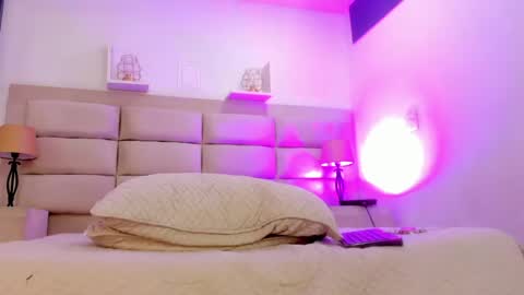 Snapshot of jacobrobeerts chatting on 01/28/25, 05:22 Jacob online show from 01/28/25, 05:22