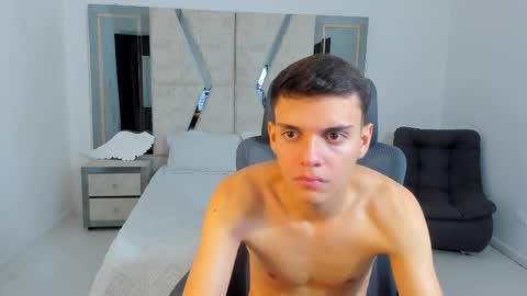 Snapshot of jacobrobeerts chatting on 02/13/25, 08:59 Jacob online show from 02/13/25, 08:59