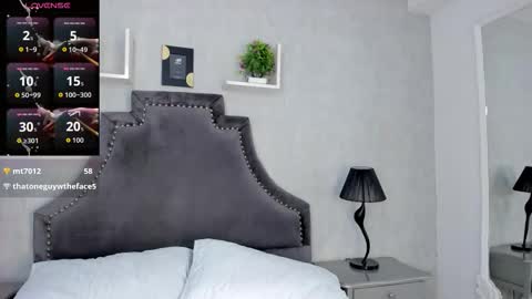 Snapshot of jacobrobeerts chatting on 10/24/25, 05:37 Jacob online show from 10/24/25, 05:37