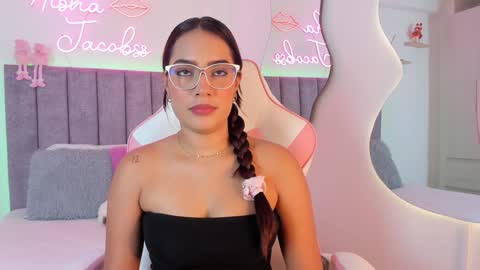 Snapshot of jacobss_gh chatting on 02/07/25, 10:20 JACOBSS online show from 02/07/25, 10:20