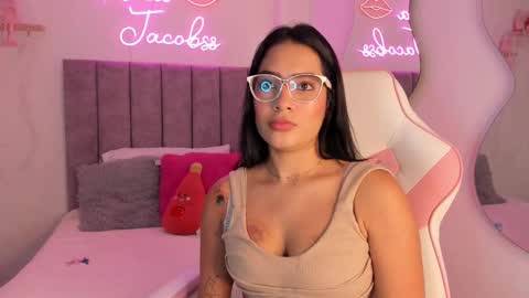 Snapshot of jacobss_gh chatting on 10/09/25, 10:30 JACOBSS online show from 10/09/25, 10:30