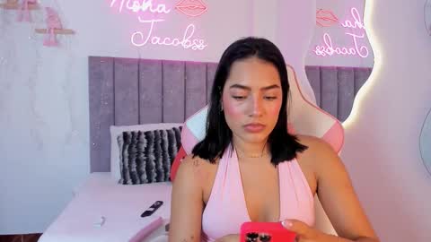 Snapshot of jacobss_gh chatting on 11/28/25, 01:08 JACOBSS online show from 11/28/25, 01:08