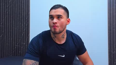 Snapshot of jacobsthorm chatting on 11/29/25, 03:20 jacobsthorm online show from 11/29/25, 03:20