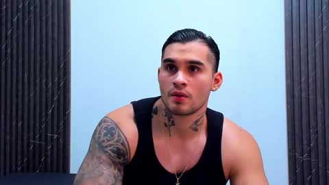 Snapshot of jacobsthorm chatting on 12/04/25, 03:05 jacobsthorm online show from 12/04/25, 03:05