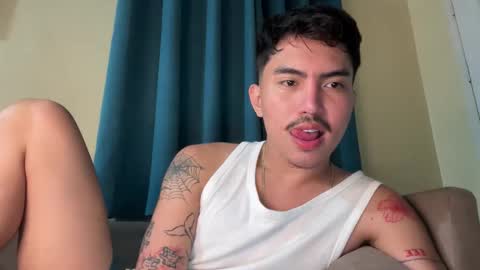 Snapshot of jacobthebezt chatting on 02/22/26, 04:38 Jacob online show from 02/22/26, 04:38