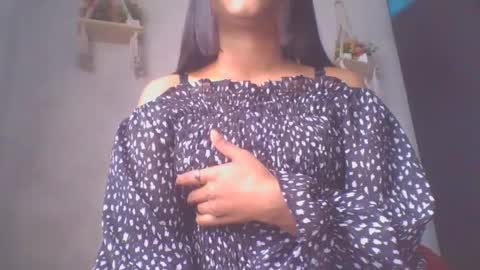 jacqueline_fernandez online show from 03/03/25, 06:37