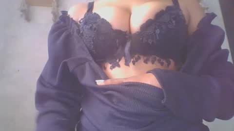 jacqueline_fernandez online show from 01/15/26, 07:24