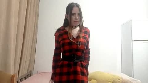 jacquelynsundin online show from 10/09/25, 08:18