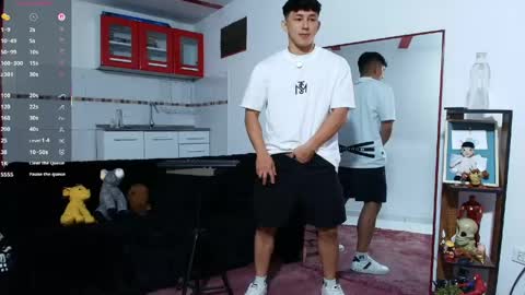 jacobo online show from 04/12/26, 02:33