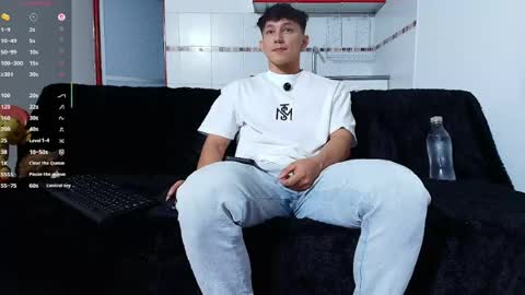 Snapshot of jacques_cardiet chatting on 05/09/26, 02:00 jacobo online show from 05/09/26, 02:00