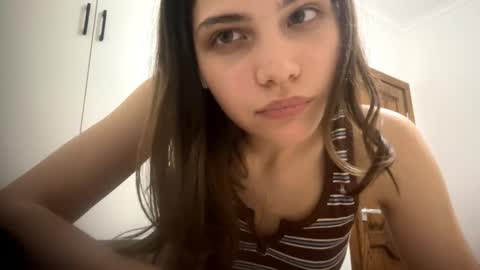 Snapshot of jacqulinekacprowski chatting on 02/18/26, 05:09 Sarah online show from 02/18/26, 05:09