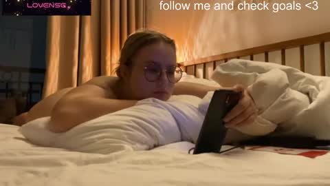 jacywinslat online show from 12/19/25, 04:03