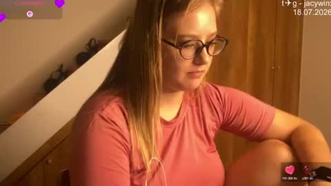 Snapshot of jacywinslat chatting on 07/18/26, 06:56 jacywinslat online show from 07/18/26, 06:56