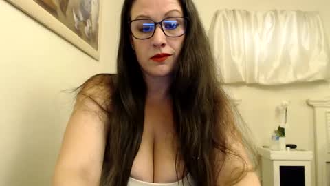 Snapshot of jadacoxxx chatting on 10/03/25, 02:36 JadaCoxxx online show from 10/03/25, 02:36