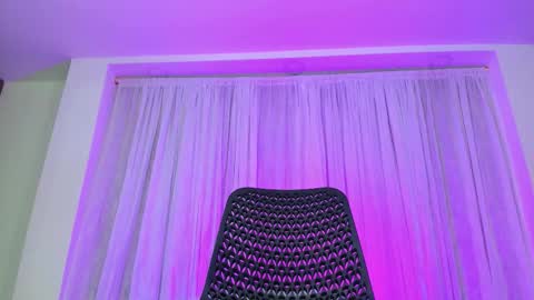 Snapshot of jaddyk_ chatting on 12/01/25, 09:20 JADDYK online show from 12/01/25, 09:20