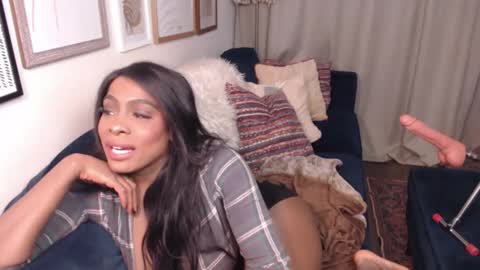 Jade online show from 12/12/24, 06:57