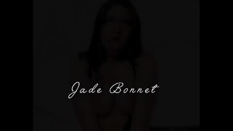 Snapshot of jade_bonnet chatting on 02/17/25, 03:20 Jade Bonnet online show from 02/17/25, 03:20
