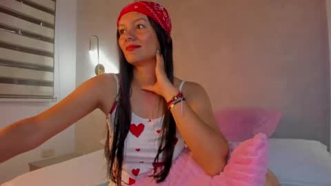 Snapshot of jade_callen chatting on 06/04/26, 12:11 J A D E online show from 06/04/26, 12:11