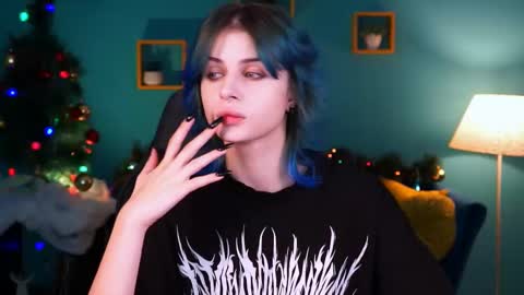 Snapshot of jade_castle chatting on 12/26/24, 08:21 jade_castle online show from 12/26/24, 08:21