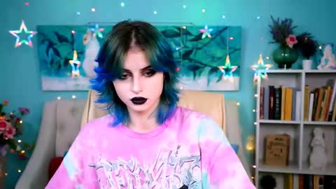 Snapshot of jade_castle chatting on 12/28/24, 02:33 jade_castle online show from 12/28/24, 02:33