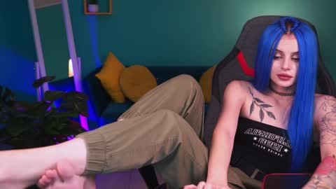 Snapshot of jade_castle chatting on 01/24/25, 05:10 jade_castle online show from 01/24/25, 05:10