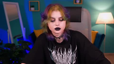 Snapshot of jade_castle chatting on 01/28/25, 08:14 jade_castle online show from 01/28/25, 08:14