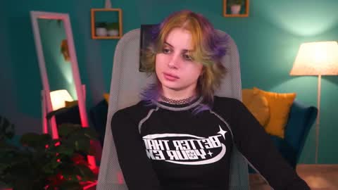 Snapshot of jade_castle chatting on 01/30/25, 02:16 jade_castle online show from 01/30/25, 02:16