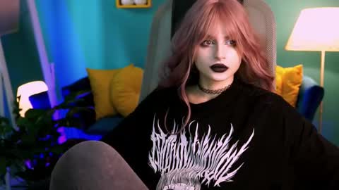 Snapshot of jade_castle chatting on 03/08/25, 08:22 jade_castle online show from 03/08/25, 08:22