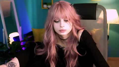 Snapshot of jade_castle chatting on 03/09/25, 05:11 jade_castle online show from 03/09/25, 05:11