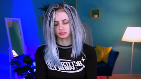 jade_castle online show from 11/05/25, 03:39