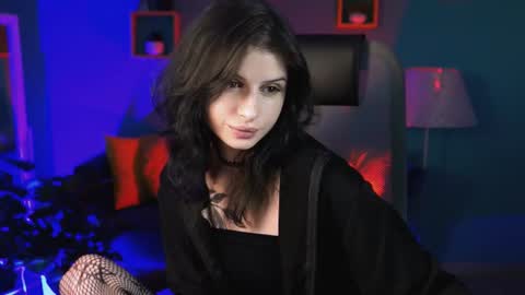 Snapshot of jade_castle chatting on 07/09/26, 05:28 jade_castle online show from 07/09/26, 05:28