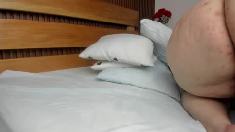 Snapshot of jade_cruz20 chatting on 01/15/25, 06:40 jade_cruz20 online show from 01/15/25, 06:40