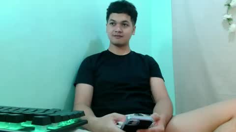 jade_halo online show from 04/08/26, 03:12