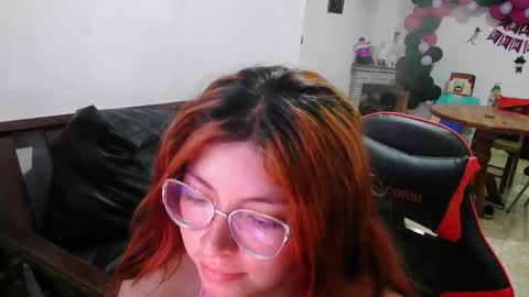 jade and jhon online show from 11/26/25, 11:06