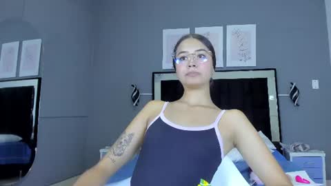 Snapshot of jade_lovv chatting on 06/27/26, 07:08 jade_lovv online show from 06/27/26, 07:08
