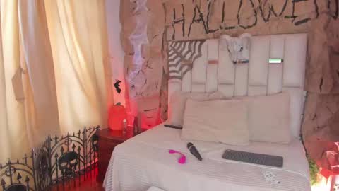 ade online show from 10/17/25, 02:08