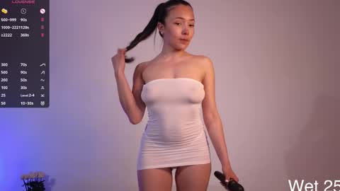 Jade Paris online show from 03/08/26, 08:07